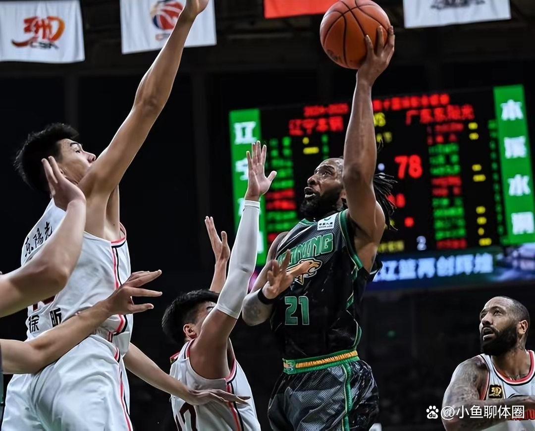 今夜体能课后;波士顿凯尔特人扳平良机备战CBA常规赛;气氛紧张;高层口径保持一致的简单介绍-开云体育官网