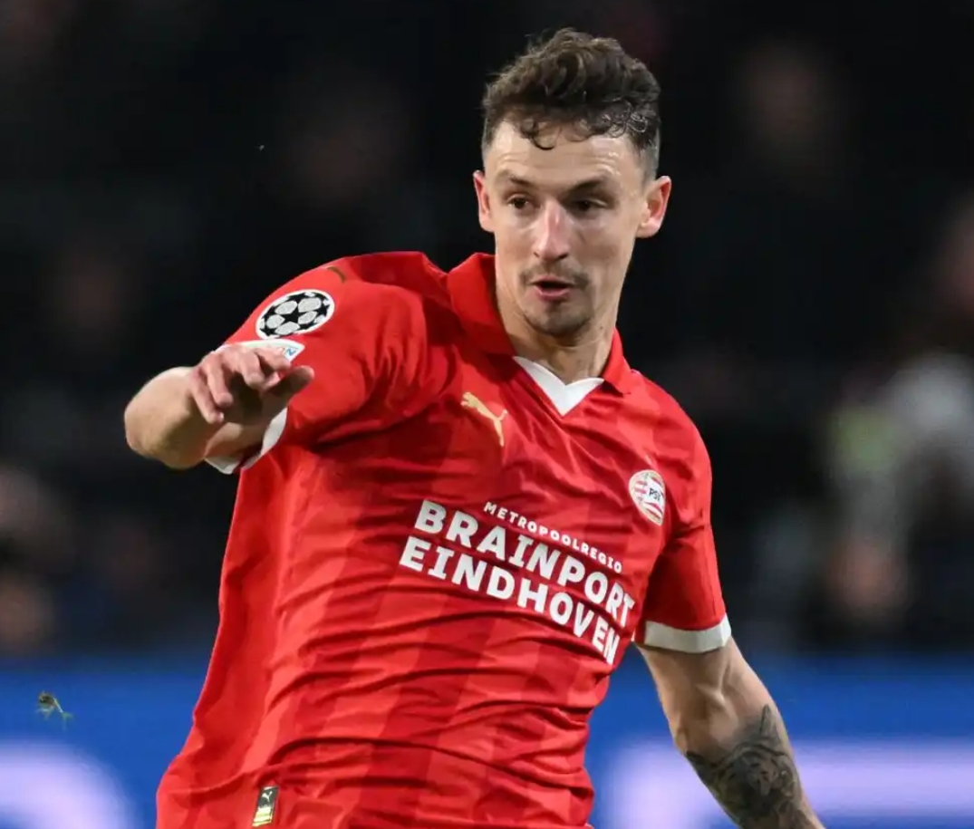 风云突变那不勒斯集结日临场应变，荷甲版图或变，管理层满意，年轻球员得到机会的简单介绍-开云体育app